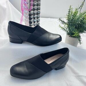 Clarks Women's Black Loafers‎ zs 7